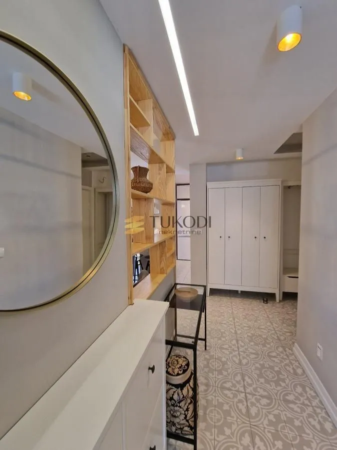 Izdavanje, trosoban stan, 70m², Telep, Novi Sad Sve Podlokacije