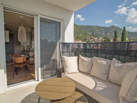 Prodaja, dvosoban stan, 60m², Pod Kuk, Tivat - image 25