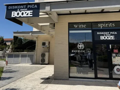 Sale, office space, 57m², Central Point, Podgorica - image 3