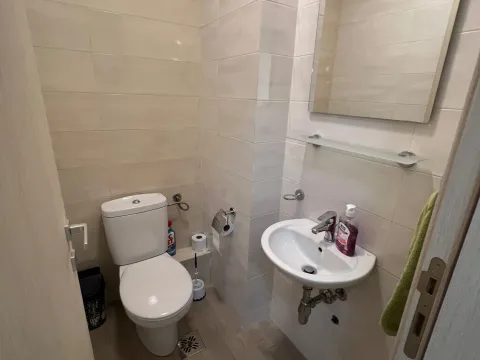 Rent, two bedroom apartment, 64m², Stari Aerodrom, Podgorica - image 13