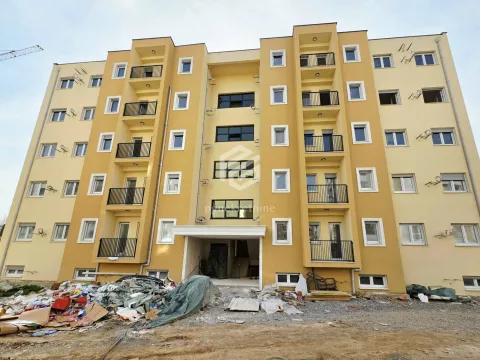 Prodaja, jednosoban stan, 35m², Zabjelo, Podgorica - image 13