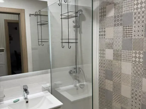 Izdavanje, jednosoban stan, 50m², Master Kvart, Podgorica - image 5