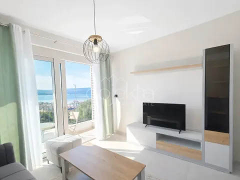 Rent, apartment, 41m², Tivat, Crna Gora - image 2