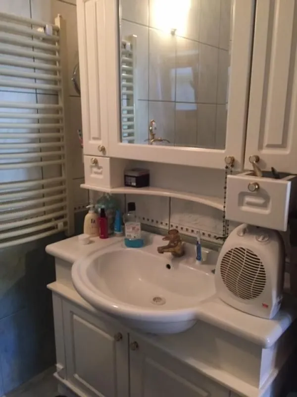 Izdavanje, kuća, 500m², Zemun Sve Podlokacije, Beograd