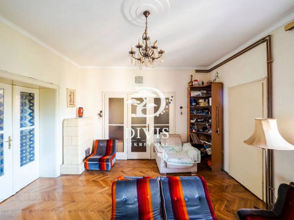 Prodaja, četvorosoban stan, 96m², Savski Venac, Beograd