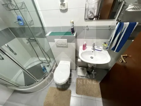 Rent, two bedroom apartment, 75m², City Kvart, Podgorica - image 13