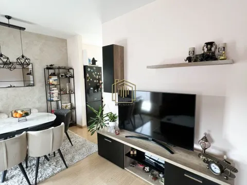 Prodaja, jednosoban stan, 53m², City Kvart, Podgorica - image 7