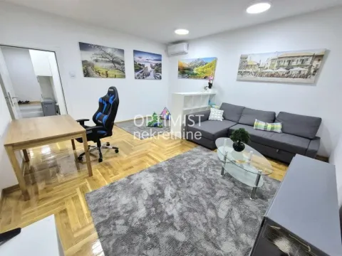 Izdavanje, trosoban stan, 73m², Neimar, Vračar Sve Podlokacije - image 1