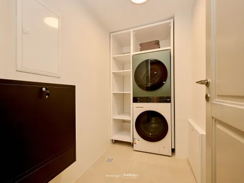 Rent, house, 200m², Dobrota, Kotor - image 15