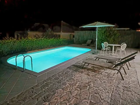 Rent, house, 70m², Kavač, Kotor - image 2