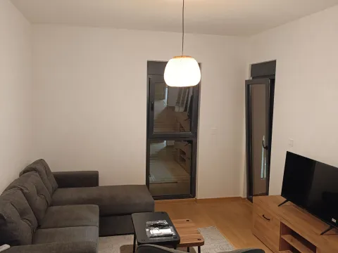 Rent, one bedroom apartment, 45m², City Kvart, Podgorica - image 7