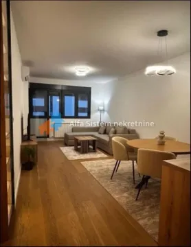 Izdavanje, trosoban stan, 76m², Skojevsko Naselje, Beograd - image 4