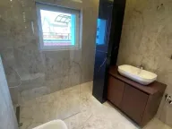 Sale, four bedroom apartment, 147m², Golf Naselje, Beograd - image 14