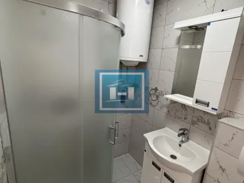 Prodaja, trosoban stan, 107m², Centar, Jagodina - image 13