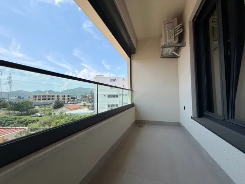 Sale, one bedroom apartment, 47m², Donja Gorica, Podgorica - image 9