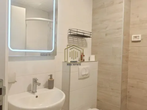 Izdavanje, jednosoban stan, 45m², City Kej, Podgorica - image 3