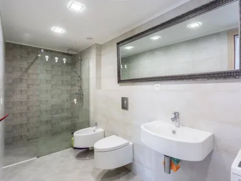 Prodaja, kuća, 240m², Krašići, Tivat - image 11