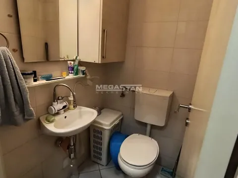 Prodaja, trosoban stan, 84m², Voždovac Sve Podlokacije, Beograd - image 7