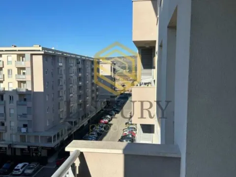 Izdavanje, dvosoban stan, 64m², City Kvart, Podgorica - image 6