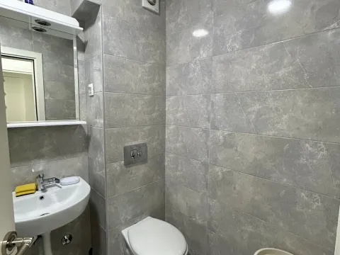 Rent, one bedroom apartment, 44m², Tuški Put, Podgorica - image 11