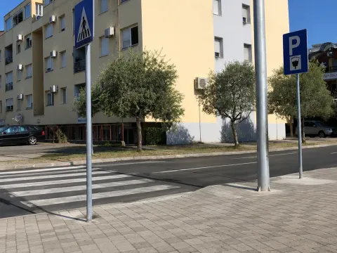 Rent, one bedroom apartment, 37m², City Kvart, Podgorica - image 10
