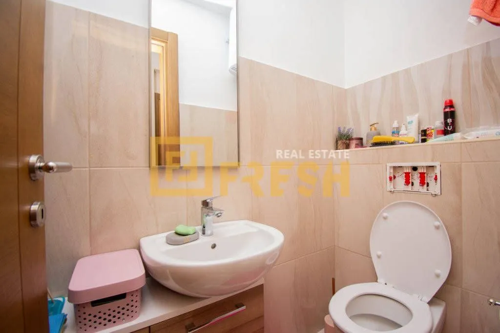 Rent, two bedroom apartment, 70m², Blok 9, Podgorica