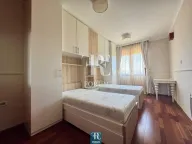 Izdavanje, dvosoban stan, 90m², Preko Morače, Podgorica - image 11