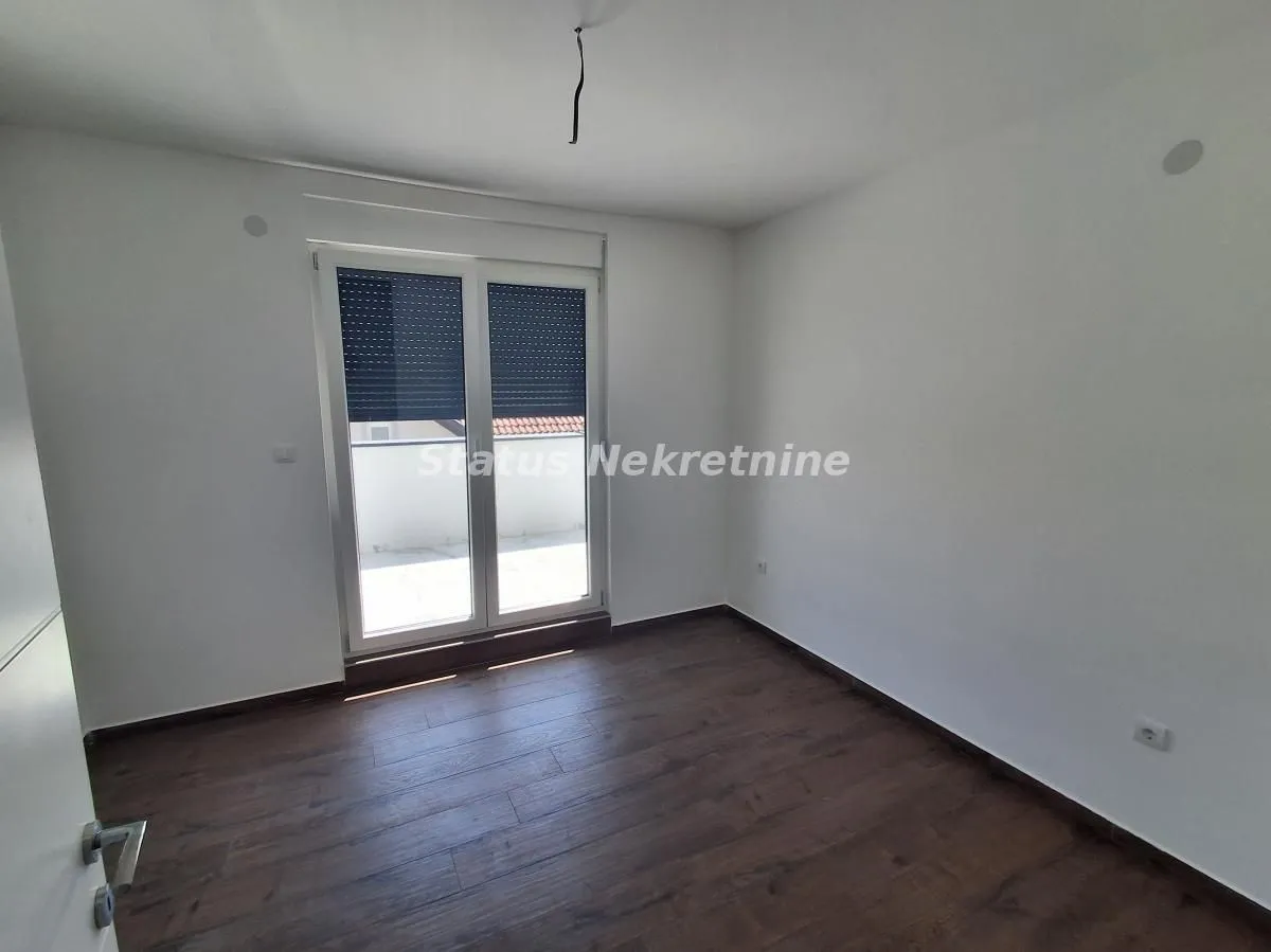 Rent, apartment, 152m², Veternik, Novi Sad Sve Podlokacije