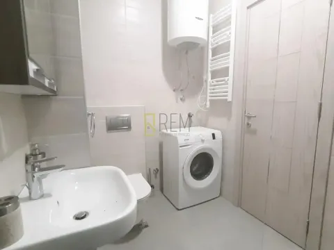 Sale, one bedroom apartment, 45m², Blok 9, Podgorica - image 5