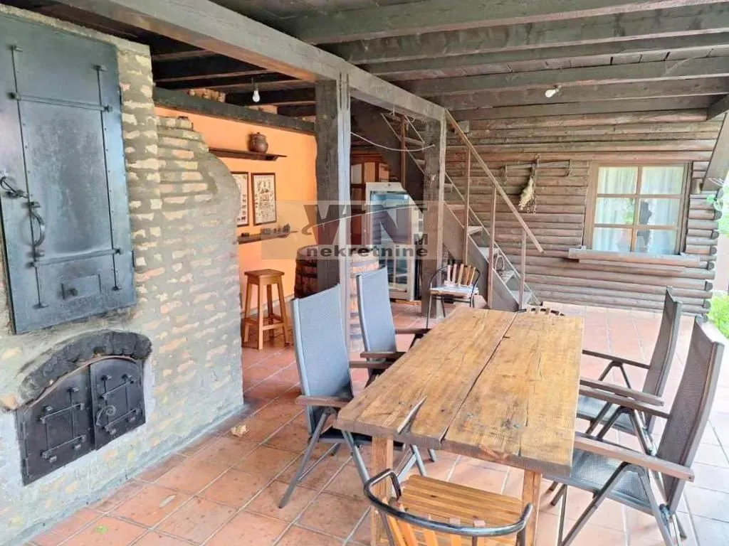Sale, house, 500m², Jajinci, Voždovac Sve Podlokacije