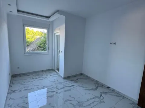 Sale, four bedroom apartment, 111m², Nova Pazova, Stara Pazova - image 4