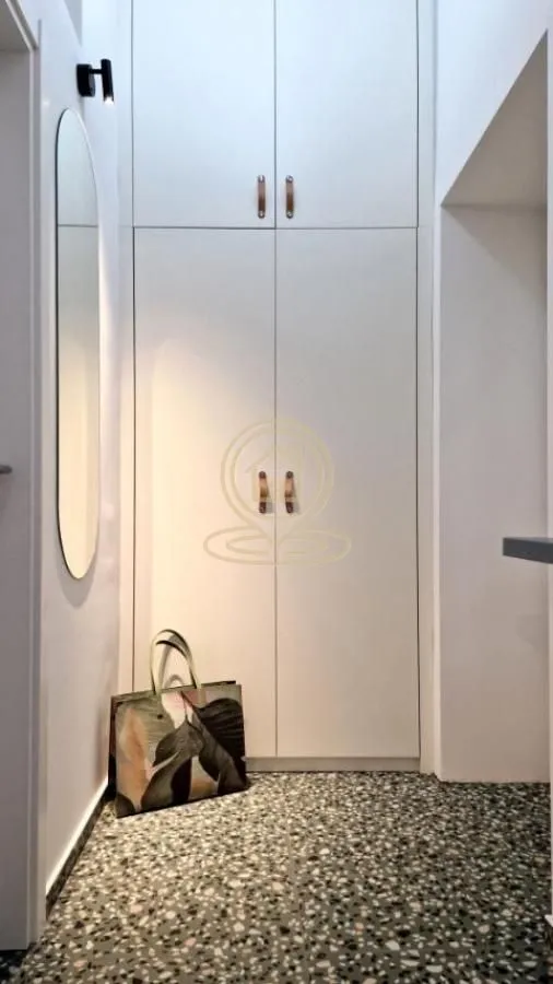 Rent, one bedroom apartment, 21m², Kalenić Pijaca, Vračar Sve Podlokacije