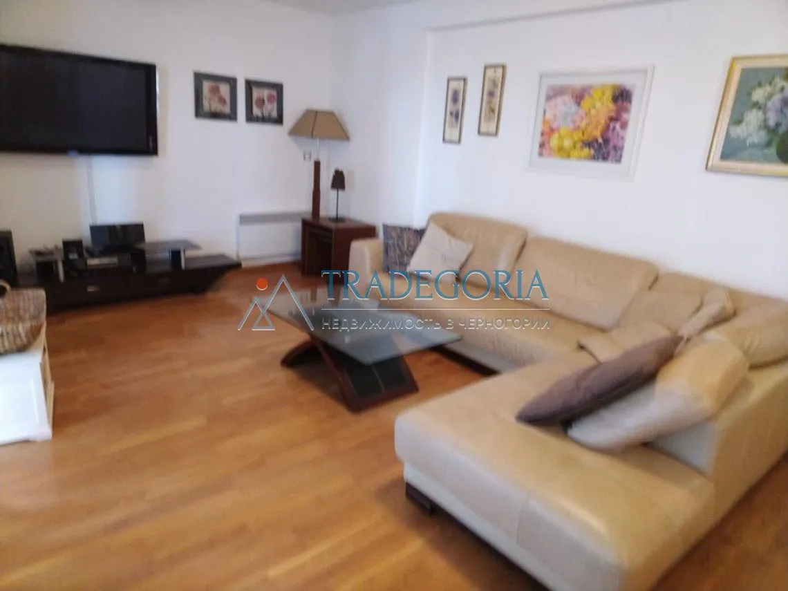 Prodaja, dvosoban stan, 76m², Petrovac, Budva