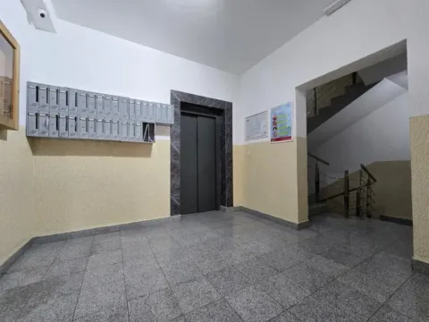 Izdavanje, jednosoban stan, 40m², Blok 9, Podgorica - image 4