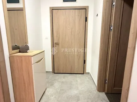 Rent, one bedroom apartment, 53m², Master Kvart, Podgorica - image 10