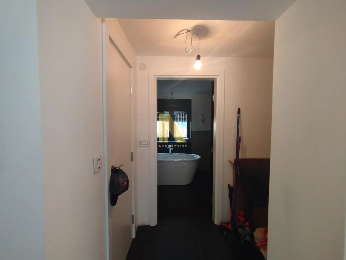Prodaja, kuća, 132m², Sremska Kamenica, Petrovaradin