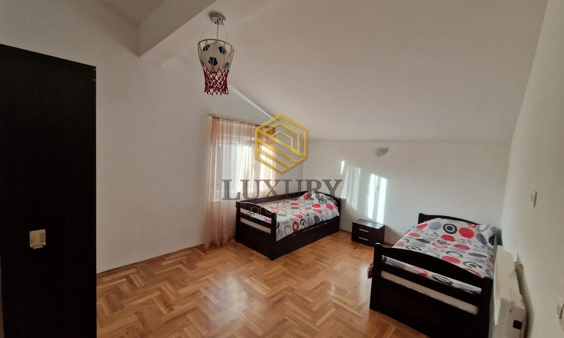 Rent, two bedroom apartment, 115m², Tološi, Podgorica