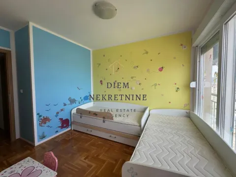 Prodaja, dvosoban stan, 69m², Centar, Bar - image 6