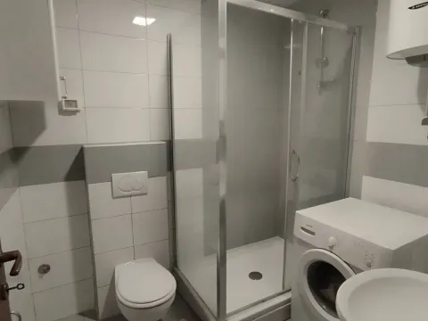 Izdavanje, stan, 65m², City Kvart, Podgorica - image 7