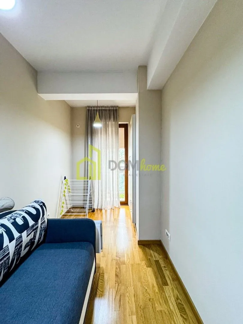 Izdavanje, trosoban stan, 95m², Preko Morače, Podgorica