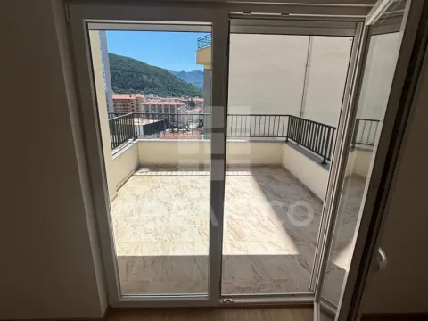 Sale, two bedroom apartment, 64m², Dubovica, Budva - image 9