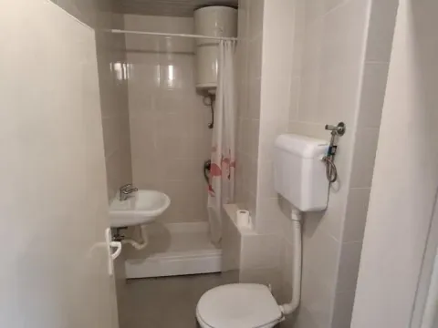 Prodaja, jednosoban stan, 28m², Podbara, Novi Sad Sve Podlokacije - image 4