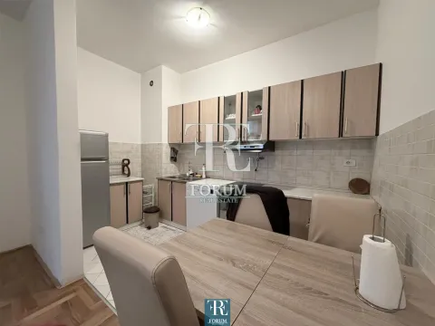 Izdavanje, dvosoban stan, 60m², Krivi Most, Podgorica - image 5