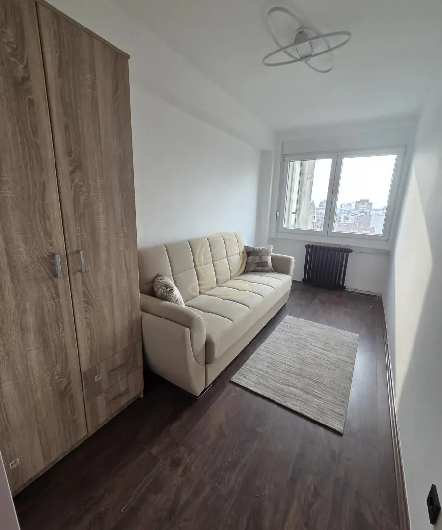 Sale, three bedroom apartment, 70m², Medijana, Niš