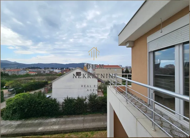 Rent, two bedroom apartment, 73m², Bjeliši, Bar