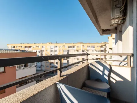 Izdavanje, trosoban stan, 71m², Stari Aerodrom, Podgorica - image 12