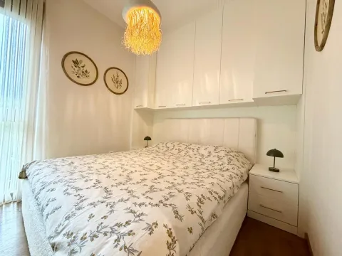 Prodaja, trosoban stan, 90m², Vezirov Most, Podgorica - image 5