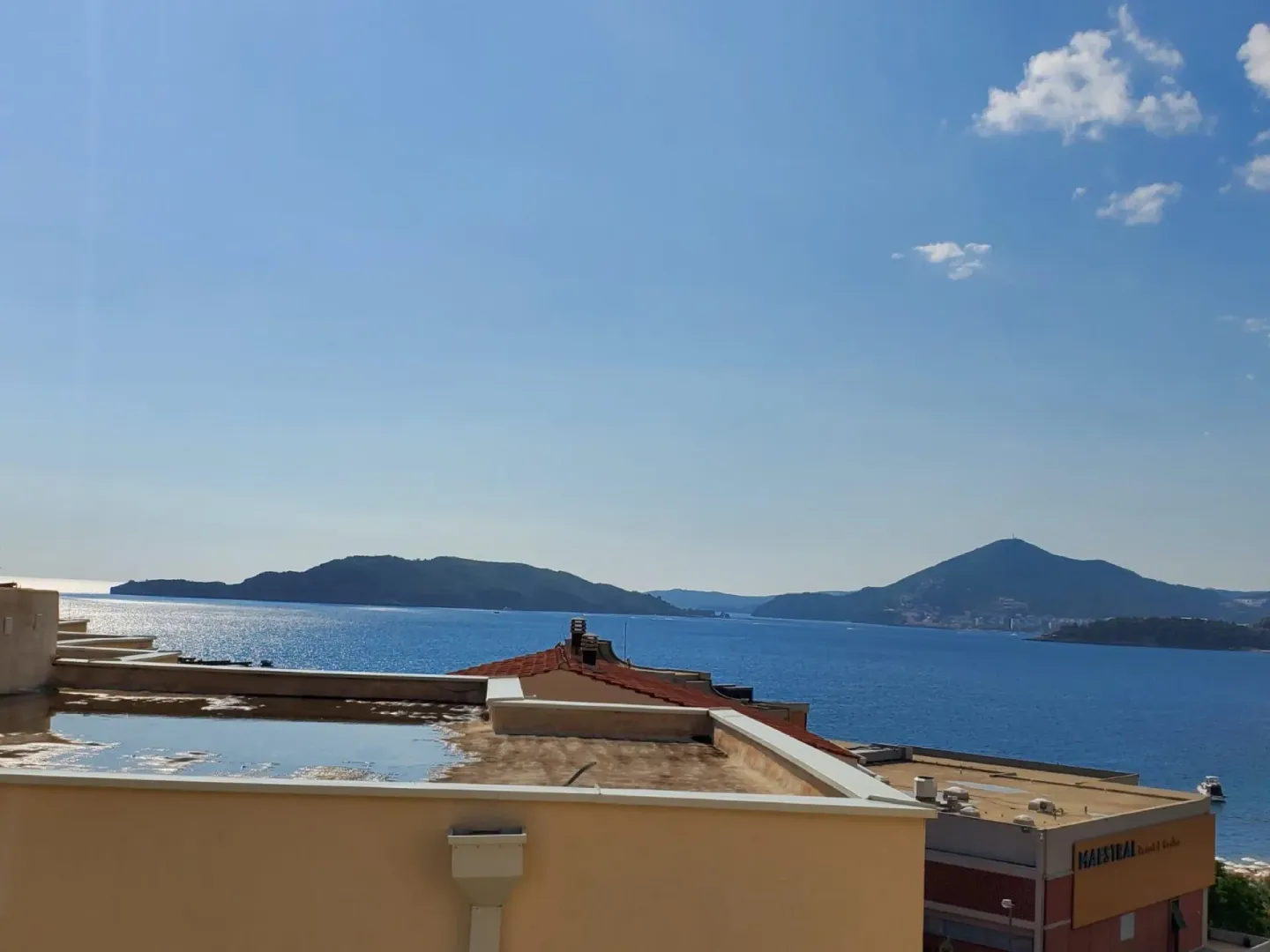 Prodaja, trosoban stan, 136m², Pržno, Budva