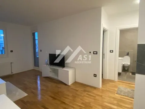 Izdavanje, dvosoban stan, 44m², Telep, Novi Sad Sve Podlokacije - image 3