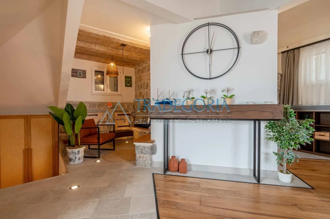 Prodaja, jednosoban stan, 70m², Budva, Crna Gora